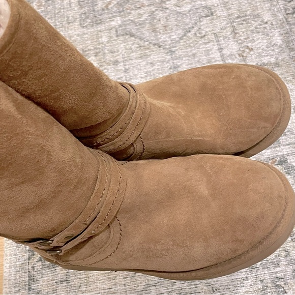 UGG Women’s Palisade Boots Size 9 - Picture 3 of 9